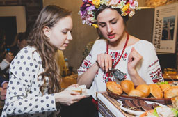 Livrarea de mâncare la domiciliu în Moscova rapid, non-stop, preparate gata preparate în 
