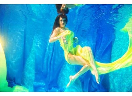 Фотосесія під водою в Одессае, підводний фотограф михайло Решетніков