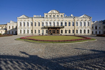 Unde este Palatul Sheremetiev din Sankt Petersburg