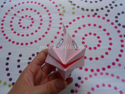 Stiluri muzicale de origami în etape cu fotografii