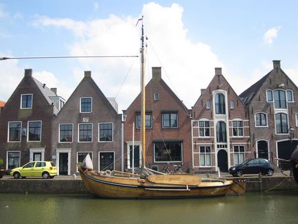 De la Utrecht, castelul de Haar, satul Githhorn, Waterland