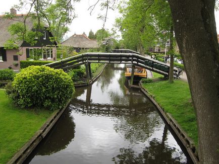 De la Utrecht, castelul de Haar, satul Githhorn, Waterland