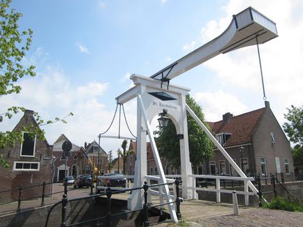 De la Utrecht, castelul de Haar, satul Githhorn, Waterland