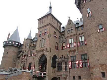 De la Utrecht, castelul de Haar, satul Githhorn, Waterland