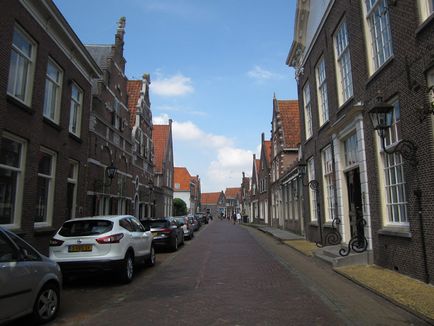 De la Utrecht, castelul de Haar, satul Githhorn, Waterland