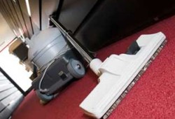 Cum sa curata covorul si sfaturi pentru toate tipurile de acoperire