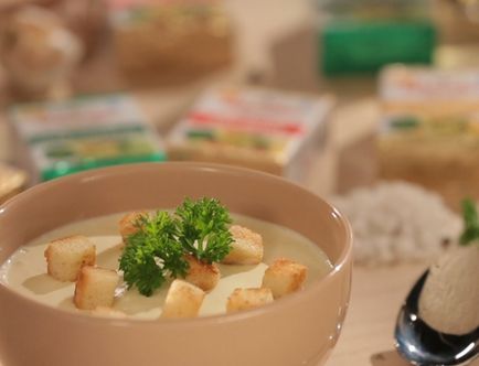 Як готувати сирний крем-суп