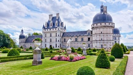 Як купити замок у Франції 1