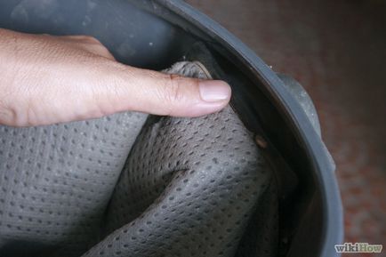 Cum să curățați aspiratorul cu un sac de praf detașabil