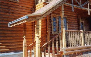Cum de a construi un verandă din lemn într-o casă privată