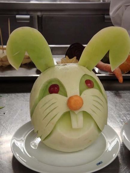 Як зробити зайця, кролика з овочів