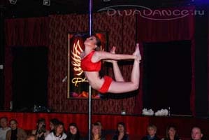 Hogyan kell varrni a jelmezt a pole dance, pole dance - cikket divadance, tánc iskola