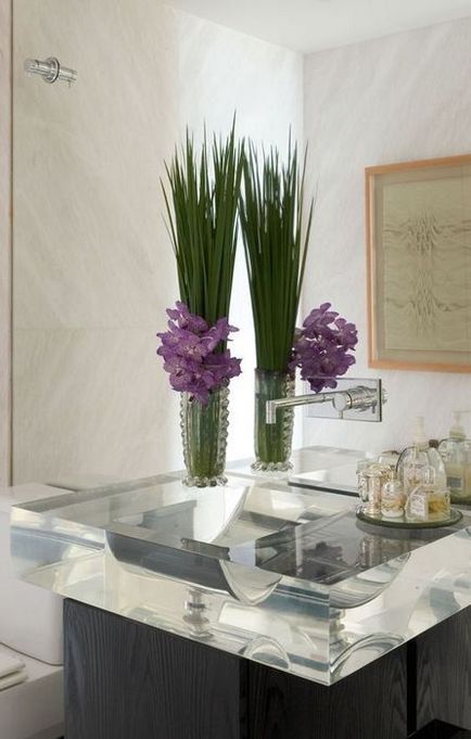 Cum de a decora interiorul cu flori până la 8 martie, idei de lux pentru orice spațiu