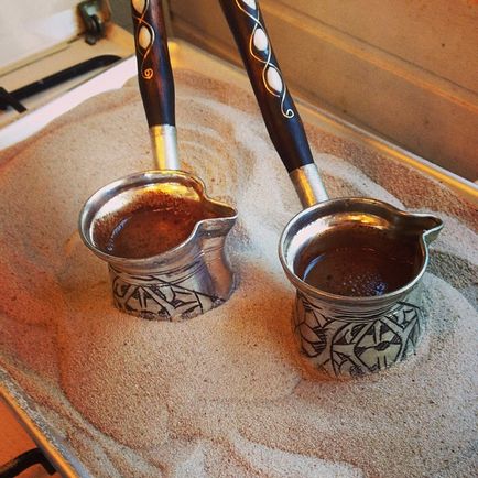 Cum să preparați cafea pe nisip la domiciliu 30 mai 2017