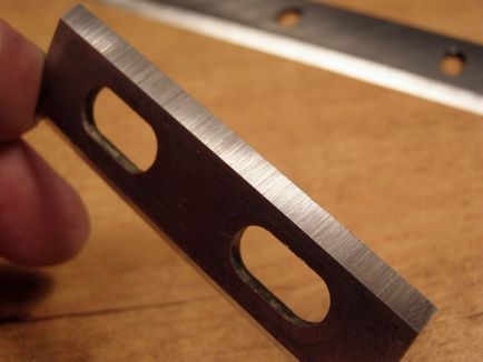 Cum de a ascuți un cuțit al unui avion în condiții de casă - decât este posibil să vopsea ondulin în condiții de casă