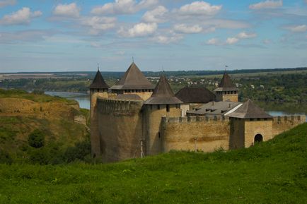 Кам'янець-подільський десять місць, які треба побачити, казка в камені, кам'янець-подільський