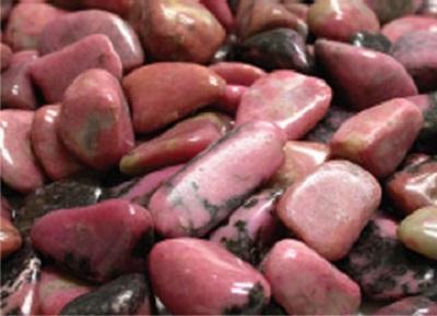 Rhodonite kő - egy talizmán kreatív emberek