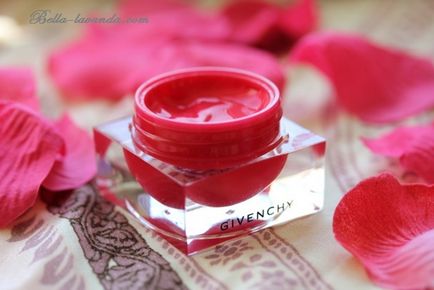 Cream Blush pirosító Givenchy memoár de forme emelkedett extravagáns