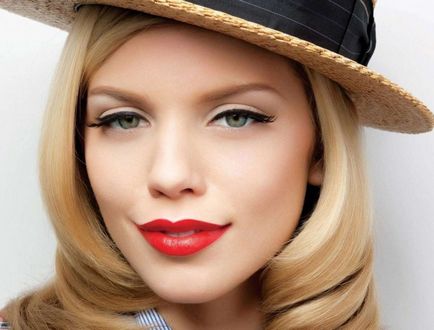 Lip makeup cum să creați o imagine naturală și la modă