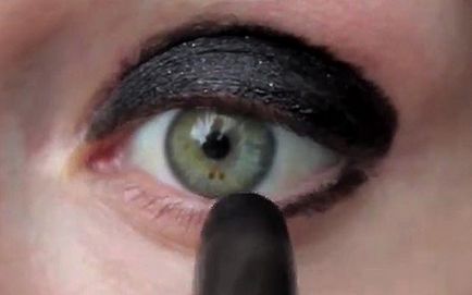 Smink Smokey Eyes (füstös szemek) lépésről lépésre fotó videó
