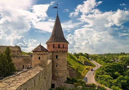 Locuri de vizitat în Kamenets-Podilskyi - ukraine este