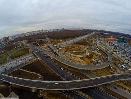 Un raport de evaluare a construcției noilor intersecții pe mkade - avtokadabra
