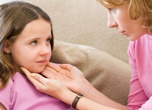 Laringotraheita acută la copii cu simptome și tratament