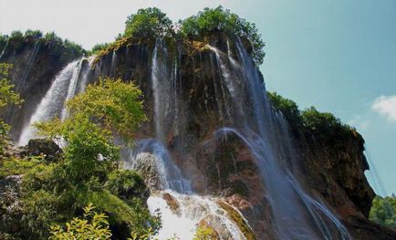 Restul în Kabardino-Balkaria Lacul Shadhury și Cascada Gedmish