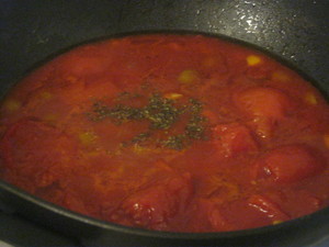 Paste cu sos de roșii și miez rețetă cu fotografii