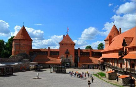 O excursie de la Vilnius la turul Trakai de la Castelul Trakai