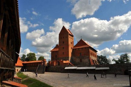 O excursie de la Vilnius la turul Trakai de la Castelul Trakai