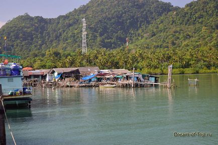 A halászati ​​falu Bang Bao Koh Chang