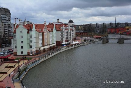 Halászfalu és Jubilee Bridge Kalinyingrád fajok fotók a világítótorony (világítótorony) Halászfalu és Jubilee Bridge Kalinyingrád kilátás a világítótorony fotó