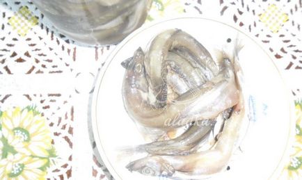 Conserve de pește cu rețetă de ulei cu fotografie