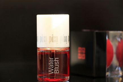 Blush pe apă datas blush memorie de forme a crescut extravagante și Pixi apă fard de obraz - kardamon