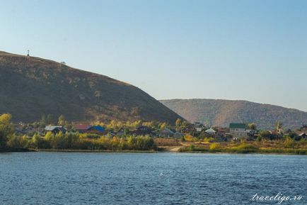 Satul shiryaevo și mănăstirea montană, regiunea Samara