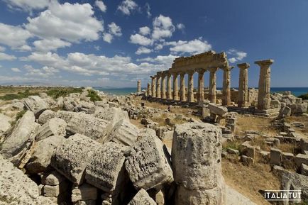 Sicilia istorie, natura, vacanțe, bucătărie - italiatut