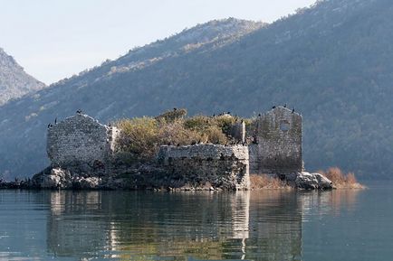 Skadar Lake - rute din Muntenegru pe