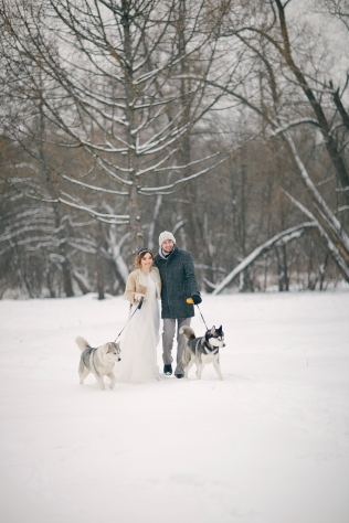 Cu un paradis frumos și într-o colibă, o poezie de nuntă a lui Nastia și a lui Coles