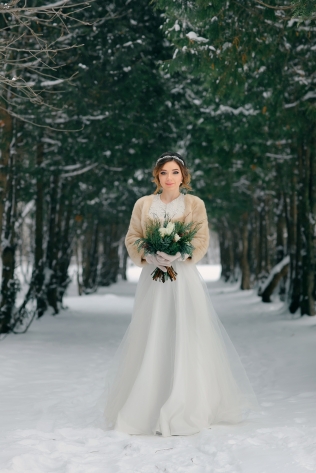 Cu un paradis frumos și într-o colibă, o poezie de nuntă a lui Nastia și a lui Coles