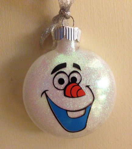 Om de zăpadă Olaf cum ar fi, de la ce să faci o jucărie de pom de Crăciun cu mâinile tale la ng