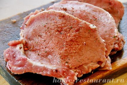 Friptura de porc pe restaurantul de grătar