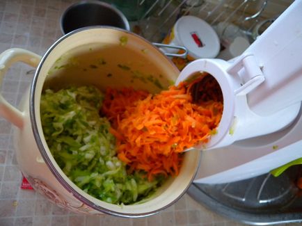 Uscați ardeiul dulce, piperul fierbinte și pregătirea de supă, site-ul oficial al rețetelor culinare Julia