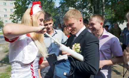 Bride szcenárió orvosi adatokat és szerepe (orvosi) Bride Redemption forgatókönyv orvosi adatokat és szerepe