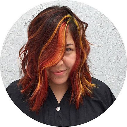 Hair a tűz - új nyári trend, hogy arra kényszeríti, hogy mindenki figyeljen a haját, umkra (piros, sárga ombre) Hair a tűz - új nyári trend, hogy arra kényszeríti, hogy mindenki figyeljen a haját, umkra