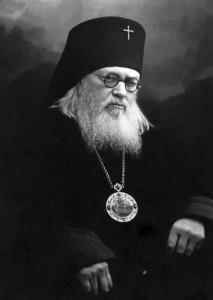 Krisztus feltámadt a halálból, taposás le a halál a halál, és azokra a sírok ajándékozó élet! (Feltámadt) Krisztus feltámadt a halálból, taposás le a halál a halál, és azokra a sírok ajándékozó élet!