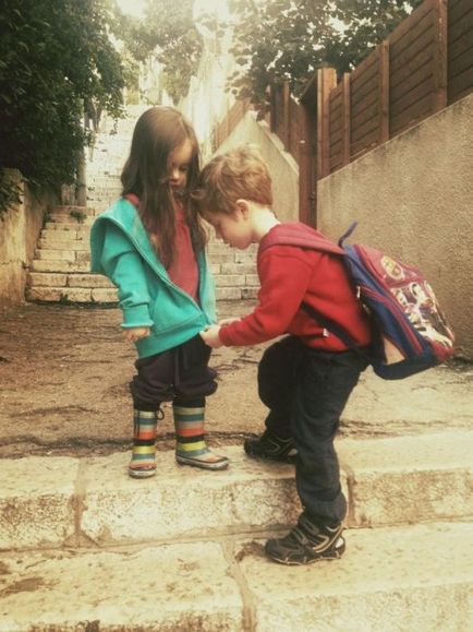 20 Imagini despre cât de minunat este să ai un frate sau o soră