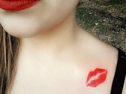 7 tatuaje foto sărut fierbinte