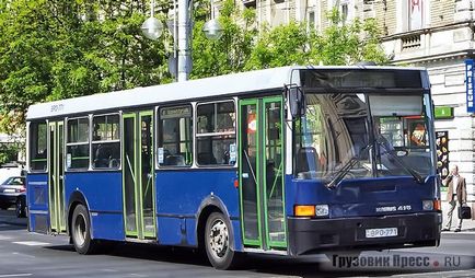 Ikarus buszok az első utas Magyarország