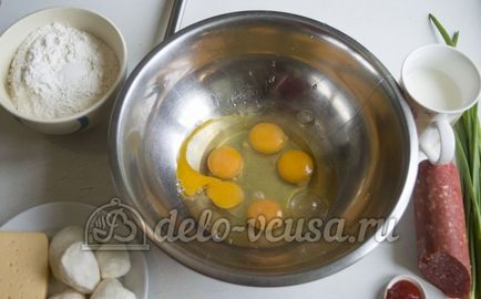 Palacsinta kolbász, sajt és paradicsom (12 fotó)